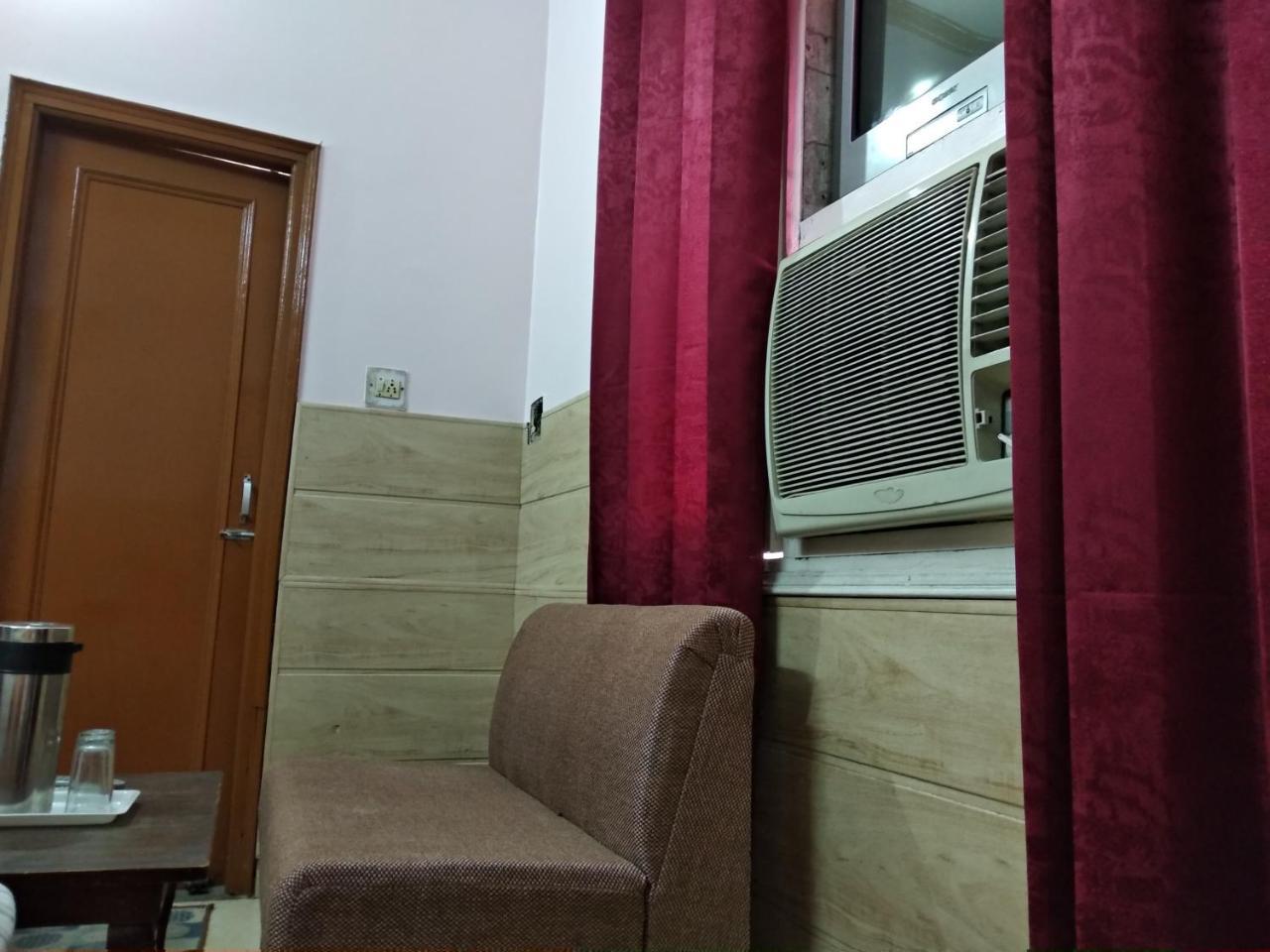 Hotel Palace Αμριτσάρ Εξωτερικό φωτογραφία