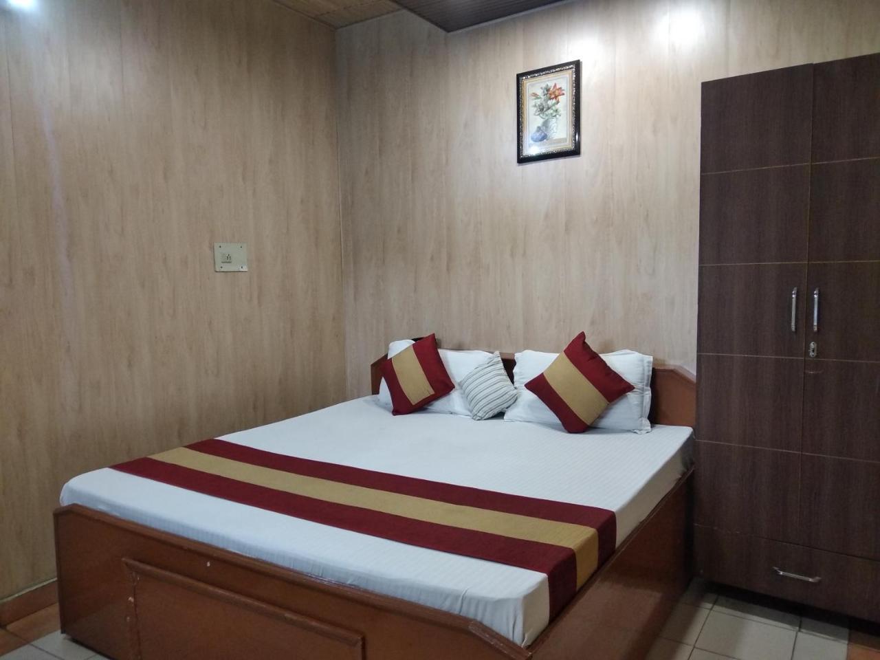 Hotel Palace Αμριτσάρ Εξωτερικό φωτογραφία